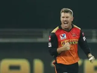 😆 cricket, sports, athlete, celebration, david warner whatsapp sticker