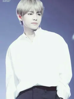 🎐 V kpop, música, cantante, celebridad, ídolo, bts, v whatsapp sticker