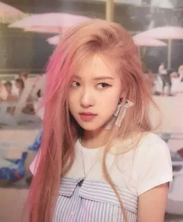😡 Rosé K-pop, penyanyi, Rosé, Blackpink, Idola, wanita, potret telegram sticker