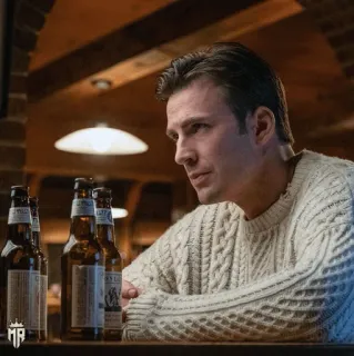 🇺🇸 Steve Rogers Captain America 남자, 크리스 에반스, 배우, 맥주, 스웨터, 바, 캡틴 아메리카 telegram sticker