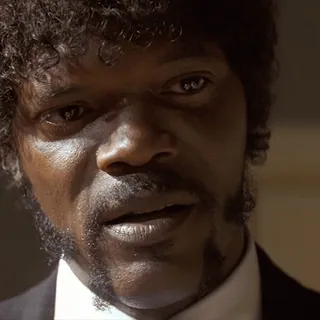 🍔 Jules Winnfield Pulp Fiction Jules Winnfield, Samuel L. Jackson, Pulp Fiction, Film, Personaggio, Crimine, Attore telegram sticker