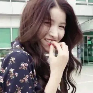 🌙 woman, smiling, floral, brunette, korean telegram sticker