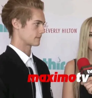 🍪 maximotv maximotv, interview, celebrity, event telegram sticker