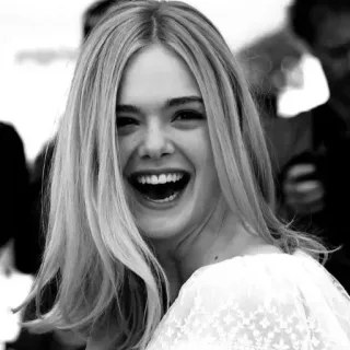 🖤 Elle Fanning actress, blonde, smiling, portrait, woman, celebrity telegram sticker