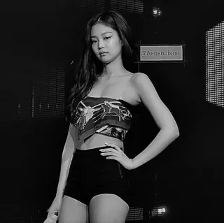 🐾 Jennie @AenanJisoo kpop, айдол, blackpink, музыка, певец, исполнитель, женщина, артист telegram sticker