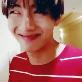 😈 V kpop, bts, v, taehyung, idol, guiño, sonrisa telegram sticker