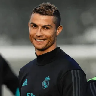 🖤 Cristiano Ronaldo 足球, 美式足球, 运动员, 体育, 克里斯蒂亚诺·罗纳尔多, 皇家马德里 telegram sticker