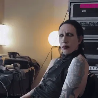 🌟 Marilyn Manson певец, знаменитость, готика, шок-рок, артист, мужчина telegram sticker