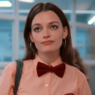 ✨ Maeve Wiley Sex Education 메이브 와일리, 오티스의 비밀 상담소, TV 프로그램, 캐릭터, 교복, 십대, 학생 telegram sticker