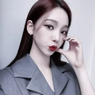 💷 frau, porträt, make-up, koreanisch, selfie, k-pop, asiatisch telegram sticker
