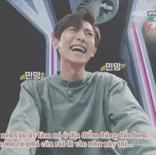 💿 민망
민망
macev
nếu cậu ấy làm nó ở địa điểm đúng đắn hơn,
- mà cứ phá cửa rồi đi vào như này thì... telegram sticker