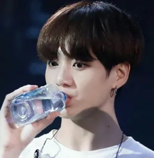 🥤 Jungkook kpop, айдол, певец, корейский, чонгук, bts whatsapp sticker