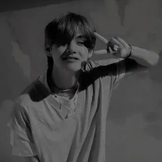 ▪️ V singer, kpop, boy band, peace sign, BTS, idol telegram sticker
