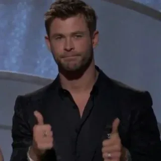 👍 Chris Hemsworth attore, pollice in su, celebrità, ritratto telegram sticker