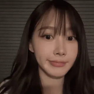 🫧 여자, 인물사진, 얼굴, 아시아인, 사람, 미소 telegram sticker