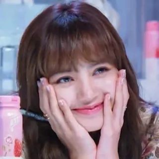 🥰 Lisa kpop, blackpink, lisa, idol, cantora telegram sticker