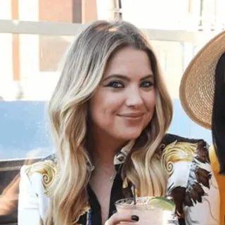 🦌 woman, blond, portrait, person, smile, cocktail telegram sticker