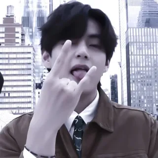 🎟 V K-pop, BTS, V, piosenkarz, idol telegram sticker