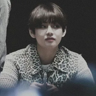👽 Kim Taehyung K-pop, cantante, celebridad, música, BTS, V whatsapp sticker