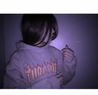 🔥 THRASHER Thrasher, Logo, Thời trang, Quần áo, Áo hoodie telegram sticker