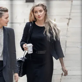 👁‍🗨 Amber Heard celebrità, attrice, donna, capelli biondi whatsapp sticker