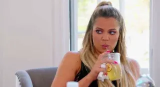 👀 Khloe Kardashian reality star, drinking, person, female, celebrity telegram sticker