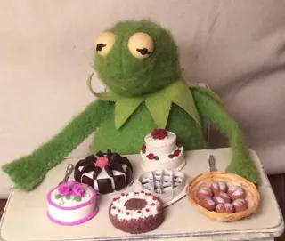 🌟 Kermit Kermit der Frosch, Muppets, Kuchen, Desserts, Essen whatsapp sticker