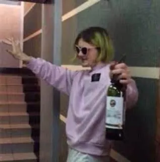 ❤️‍🔥 vino, persona, botella, gafas de sol telegram sticker
