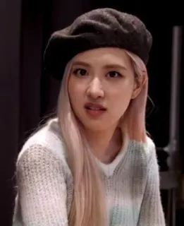 😒 Rosé femme, béret, chanteuse, K-pop, Rosé, Blackpink telegram sticker