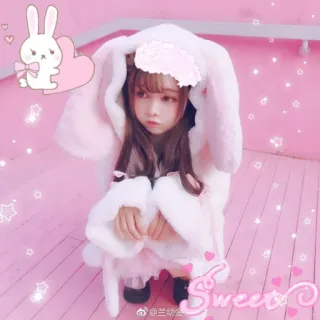 🐝 Sweet dulce, conejo, lindo, kawaii, rosa, adorable, ropa de dormir telegram sticker