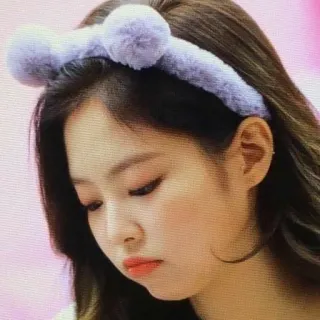 🦖 Jennie woman, kpop, korean, celebrity, singer, idol, headband, makeup telegram sticker