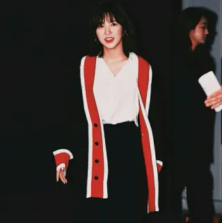 🇧🇼 femme, cardigan rouge, mode, coréen, portrait, style telegram sticker