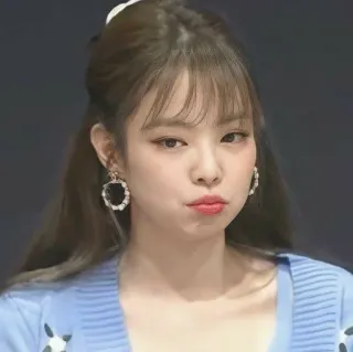🤙 Jennie Kim Дженни, K-pop, певица, Blackpink, знаменитость, женщина whatsapp sticker