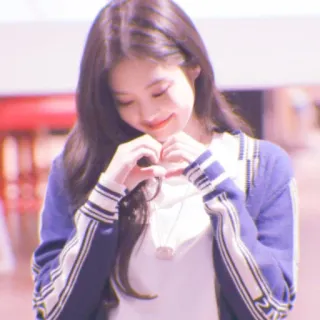 🌹 Jennie kpop, jennie, trái tim, dễ thương, ca sĩ telegram sticker