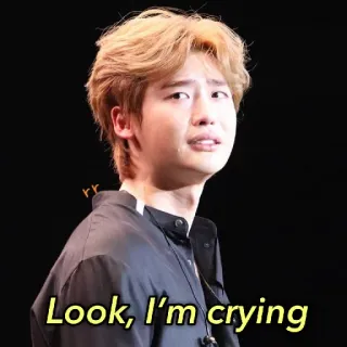 😭 Look, I'm crying piangere, triste, espressione, emozione, ritratto, persona telegram sticker