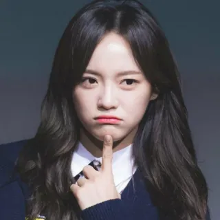 🤔 femme, coréenne, asiatique, fille, portrait, cheveux longs, expression telegram sticker