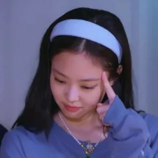🌷 k-pop, Mädchen, Stirnband, Halskette, Porträt, Frau whatsapp sticker