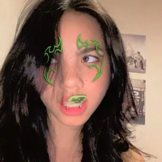 ☁️ ragazza, vampiro, estetica, filtro, trucco, teen, gotico telegram sticker