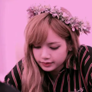 💕 Lisa Lisa, Blackpink, K-pop, Thần tượng, Ca sĩ, Hoa telegram sticker