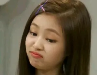 🥴 woman, face, expression, pout, korean, celebrity telegram sticker