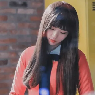 ❄ femme, fille, portrait, brune, cheveux longs, uniforme scolaire, jeune, jolie telegram sticker