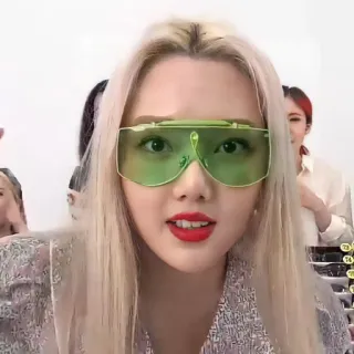 😳 whatsapp sticker