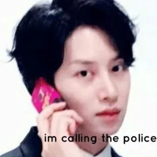 🙄 im calling the police appel, police, meme, téléphone, asiatique telegram sticker