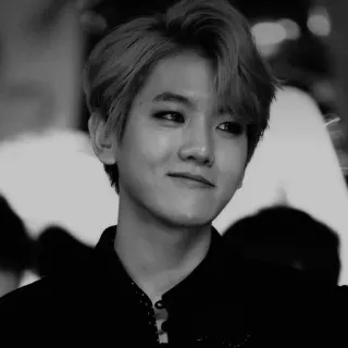 ✖️ kpop, homme, portrait, idole, sourire, asiatique, célébrité telegram sticker