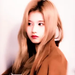 🧺 Sana kpop, chanteuse, femme, portrait, sana, twice telegram sticker