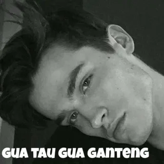 😍 GUA TAU GUA GANTENG красивый, портрет, мужчина, монохром whatsapp sticker