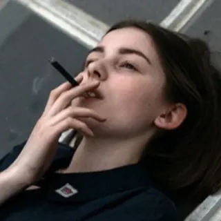 🚬 喫煙, 女性, タバコ, ポートレート, 若い大人 telegram sticker