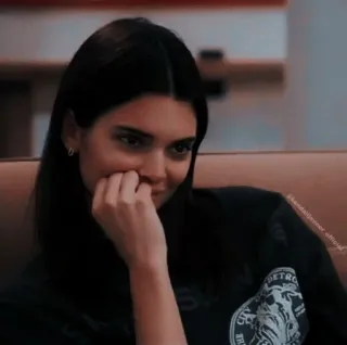 📞 Kendall Jenner Kendall Jenner, Modelo, Celebridad, Mujer telegram sticker