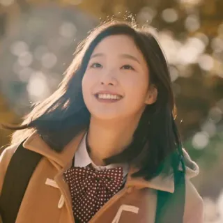 😁 Kim Go-eun attrice, coreana, sorriso, ritratto telegram sticker