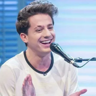✨ Charlie Puth Sänger, Songwriter, Musik, Musiker, Künstler whatsapp sticker
